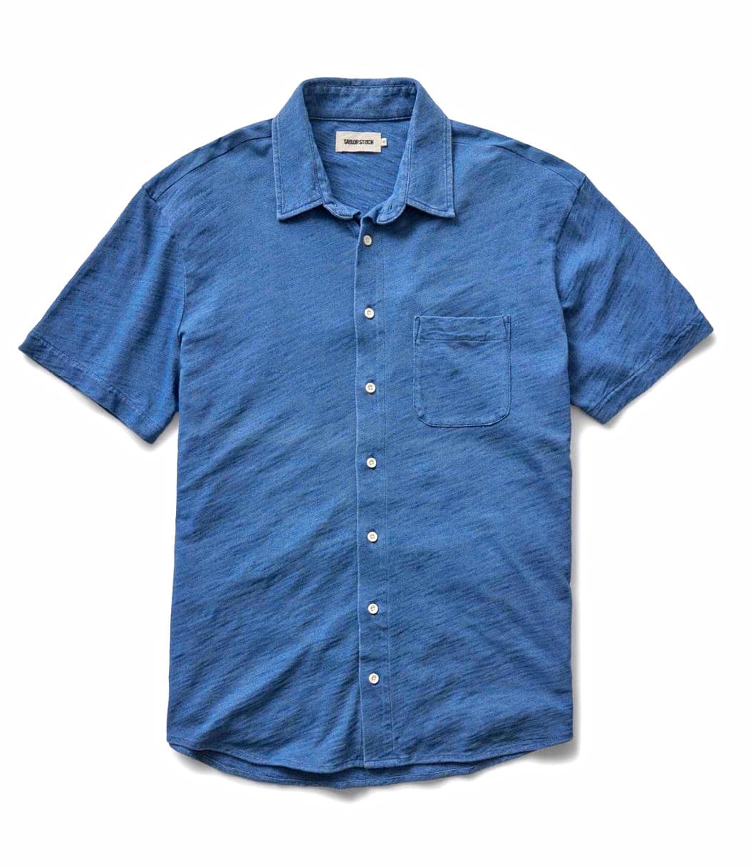 Taylor Stitch The Short Sleeve California in Washed Indigo Slub, Large 42
