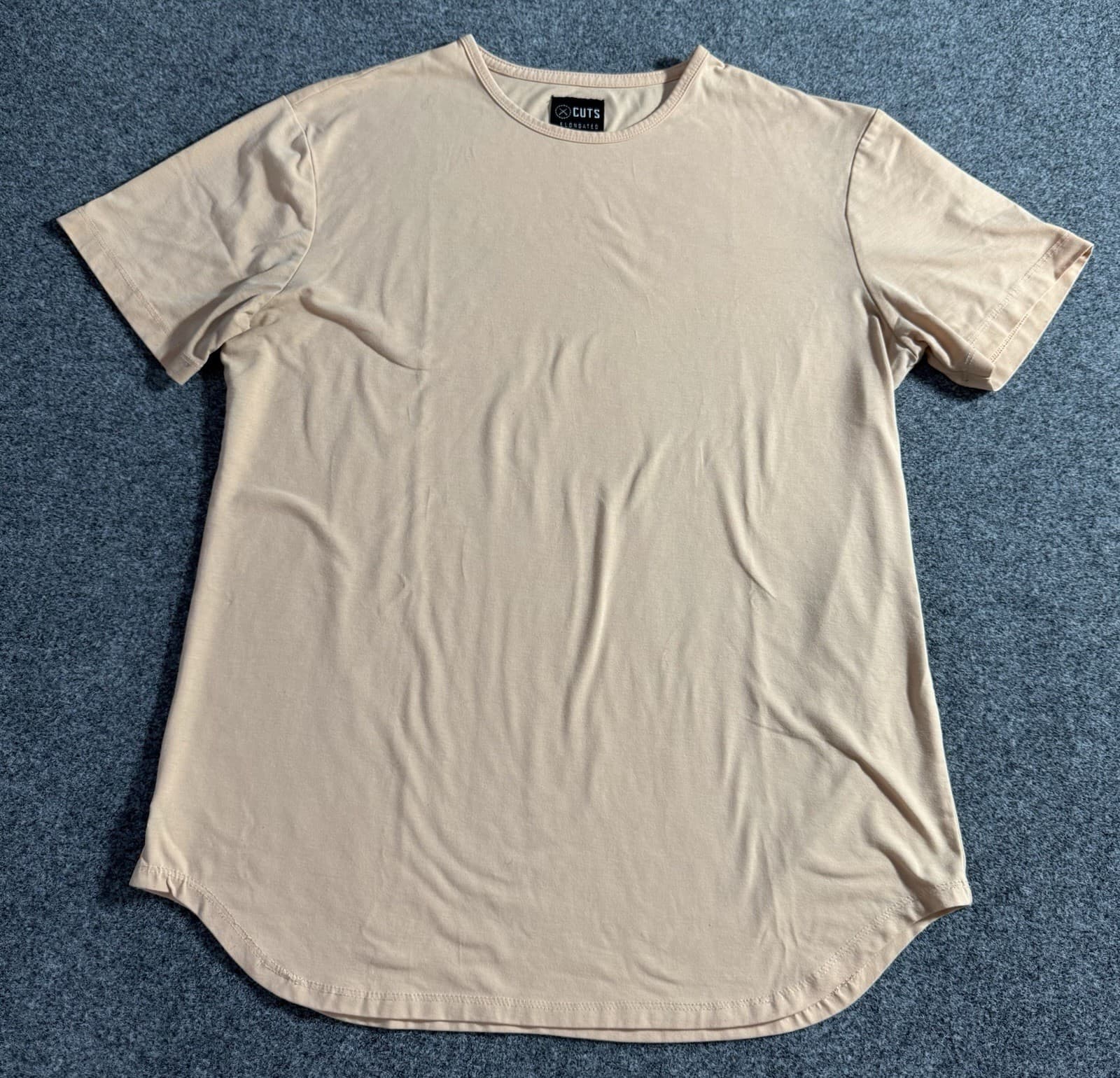 Cuts Clothing Shirt Mens M Curve-Hem Short Sleeve Elongated Stretch
