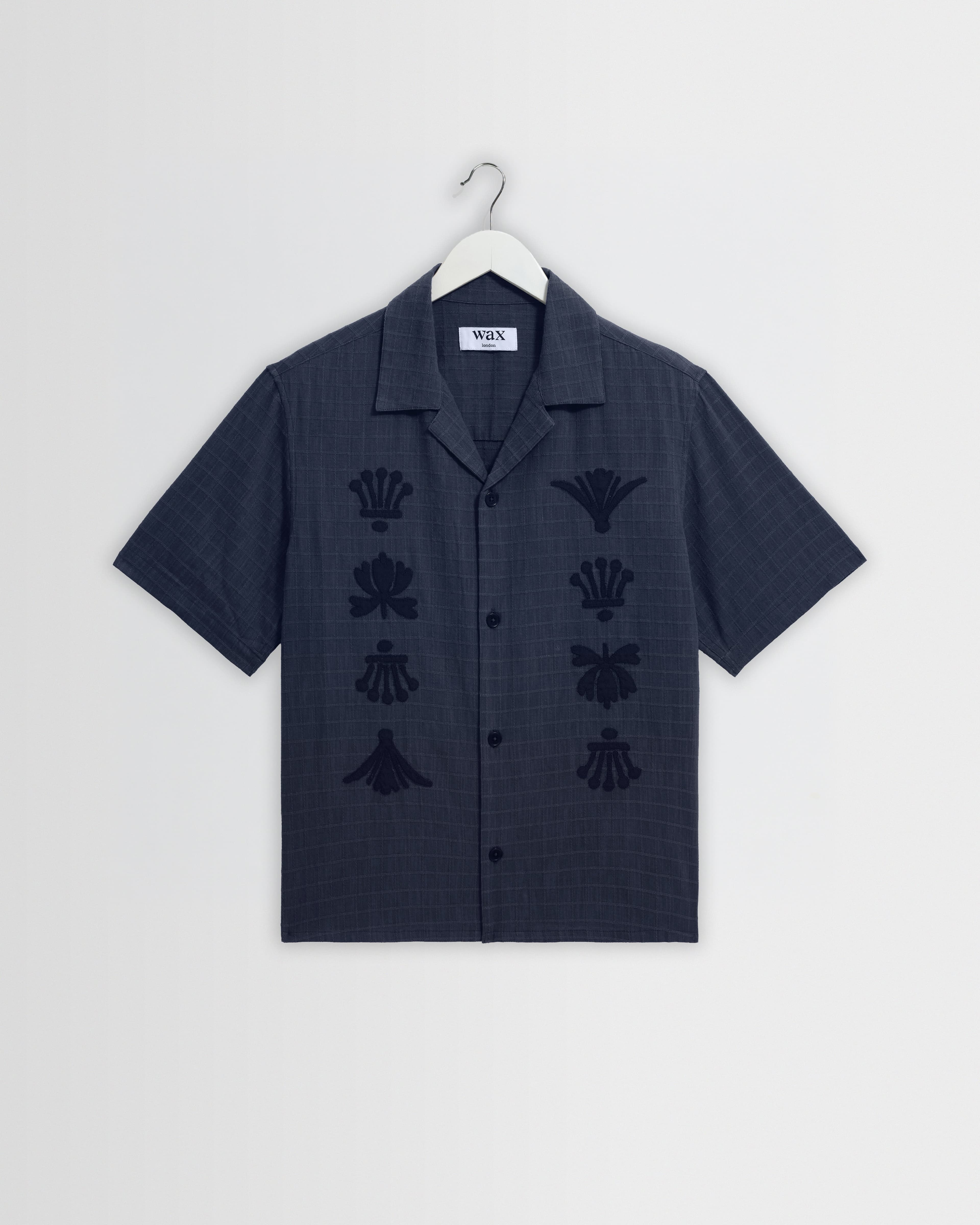 Curzon - Navy Grid Applique Short-Sleeve Shirt