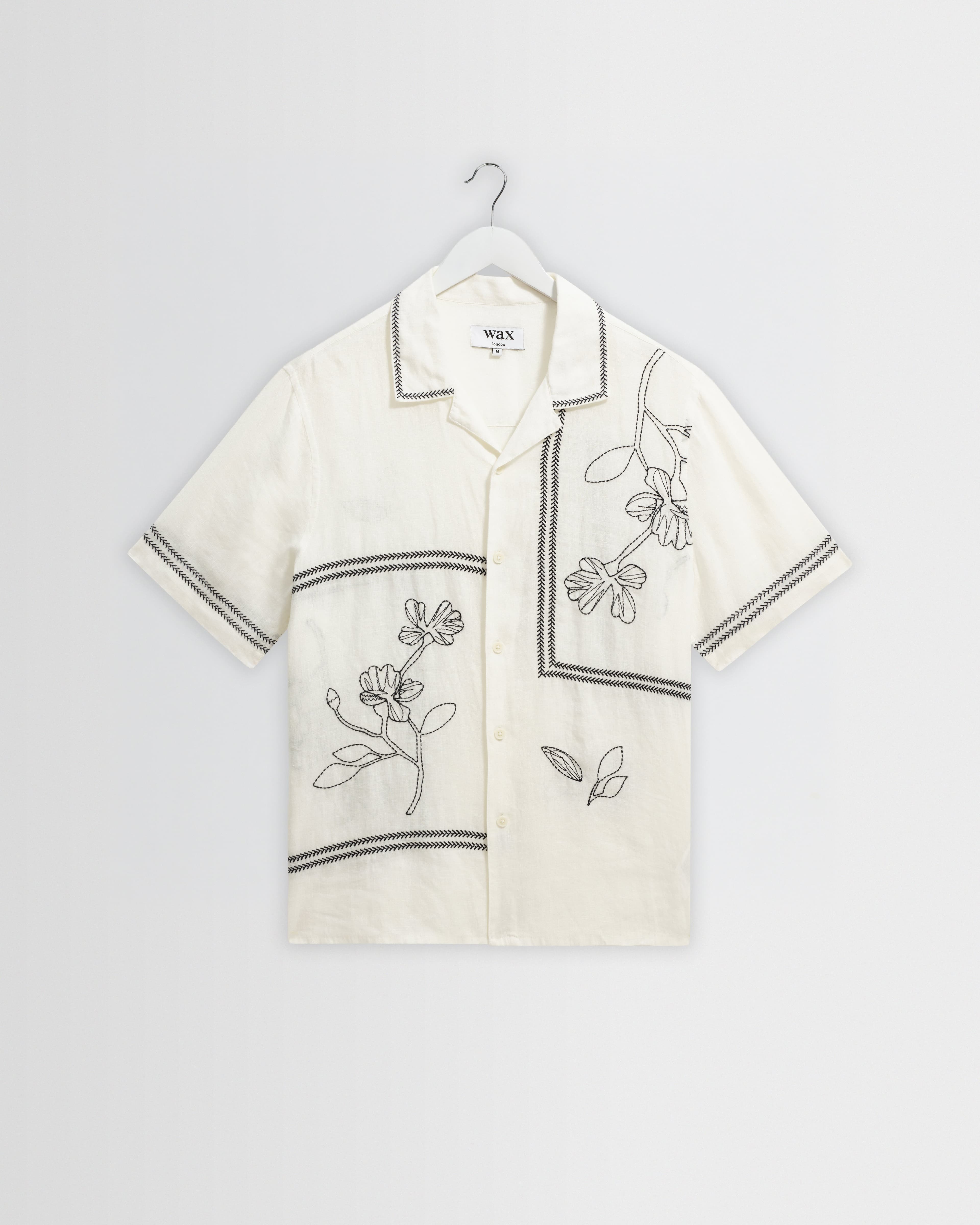 Didcot Short-Sleeve Shirt - Ecru and Navy Grid Flower