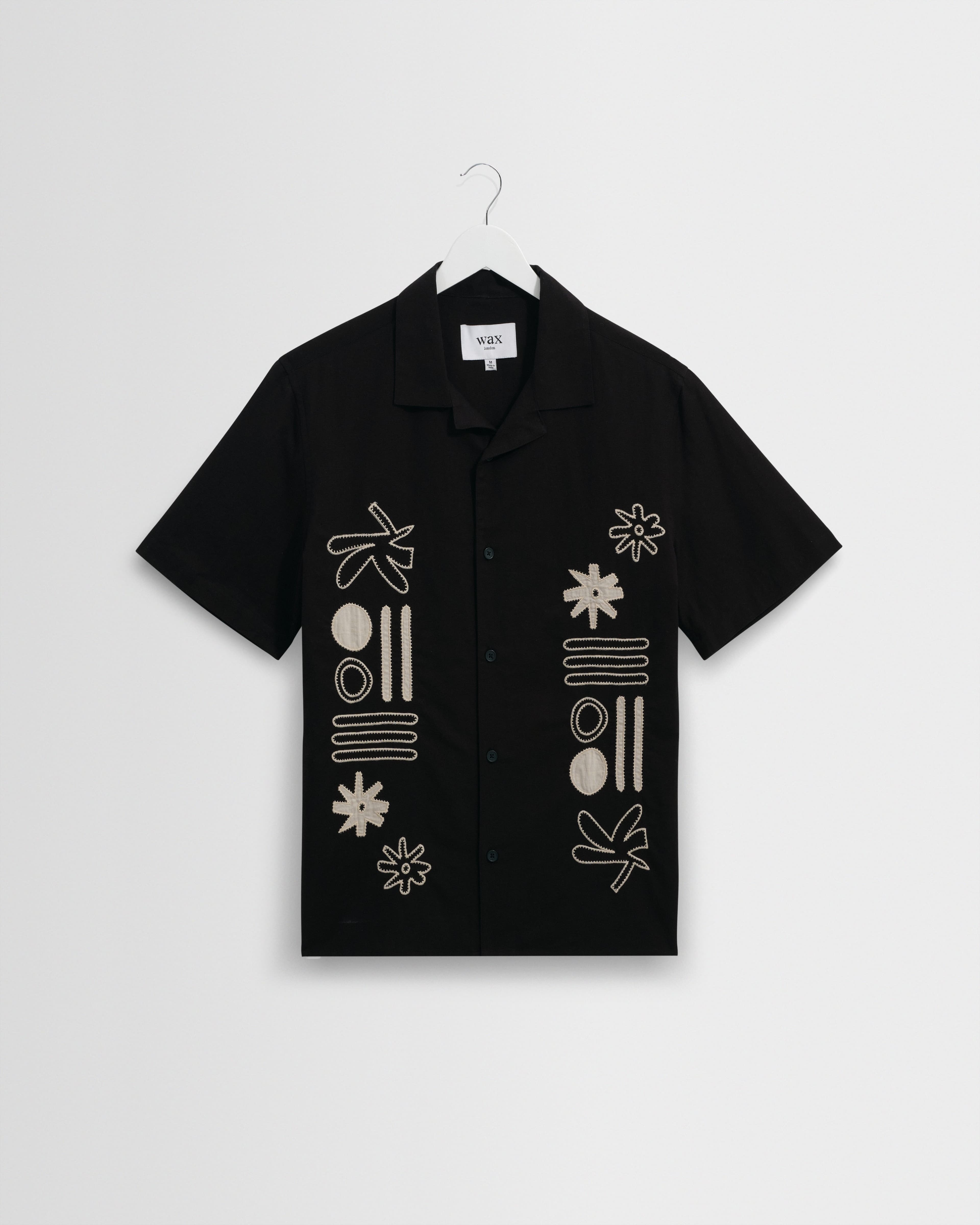 Didcot Black and Ecru Abstract Applique Short-Sleeve Shirt